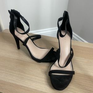 Black strap pumps